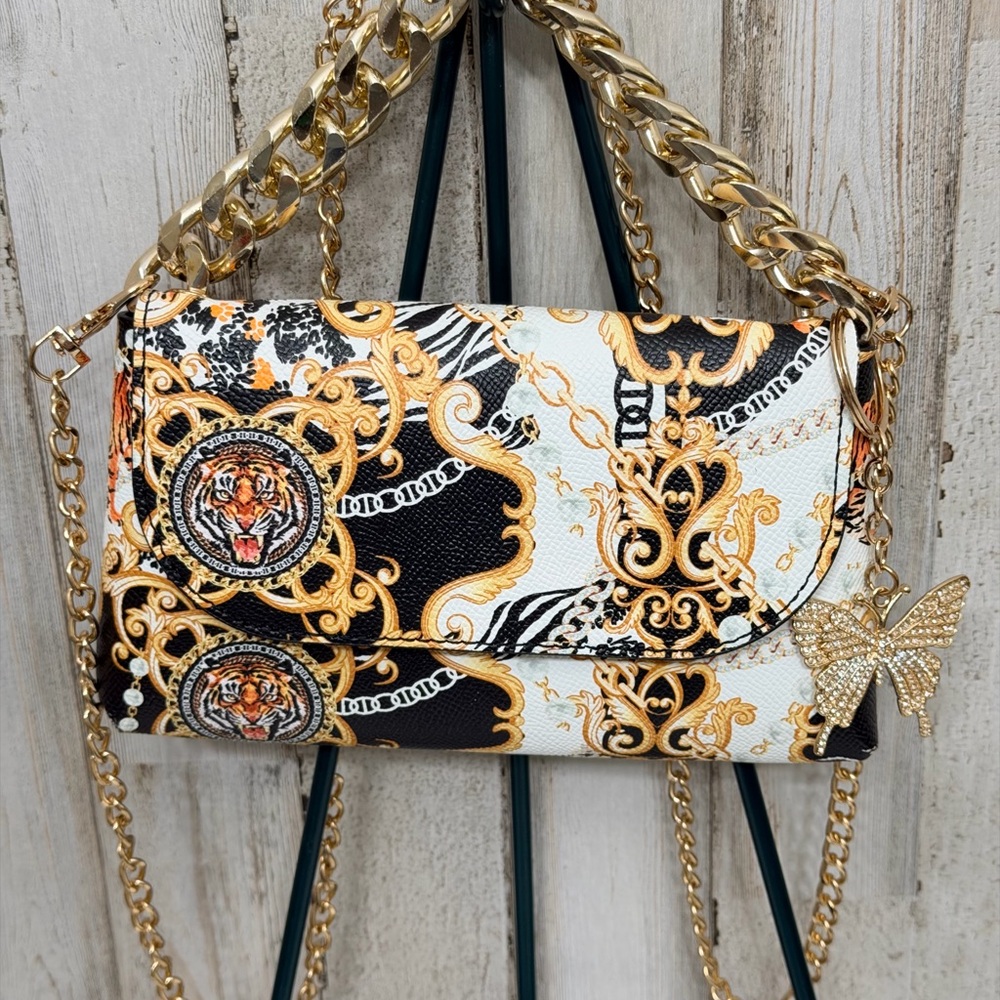 Elegant Gold and Black Patterned Clutch